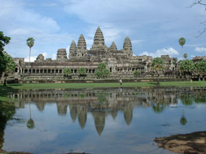 もはやカンボジア旅行には欠かせない アンコールワット カンボジア初心者がアンコールワット1日観光に行ってみた カンボジア旅行 カンボジア ツアー 格安海外ツアー 激安海外旅行のハッピーホリデー
