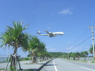 那覇空港からわずか15分 おすすめの離島 瀬長島 沖縄旅行 沖縄ツアー 格安国内ツアー 激安国内旅行のしろくまツアー